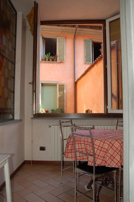 La Rosa Scarlatta Apartment Бергамо Екстериор снимка