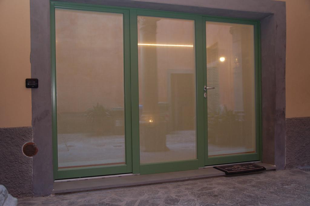 La Rosa Scarlatta Apartment Бергамо Екстериор снимка