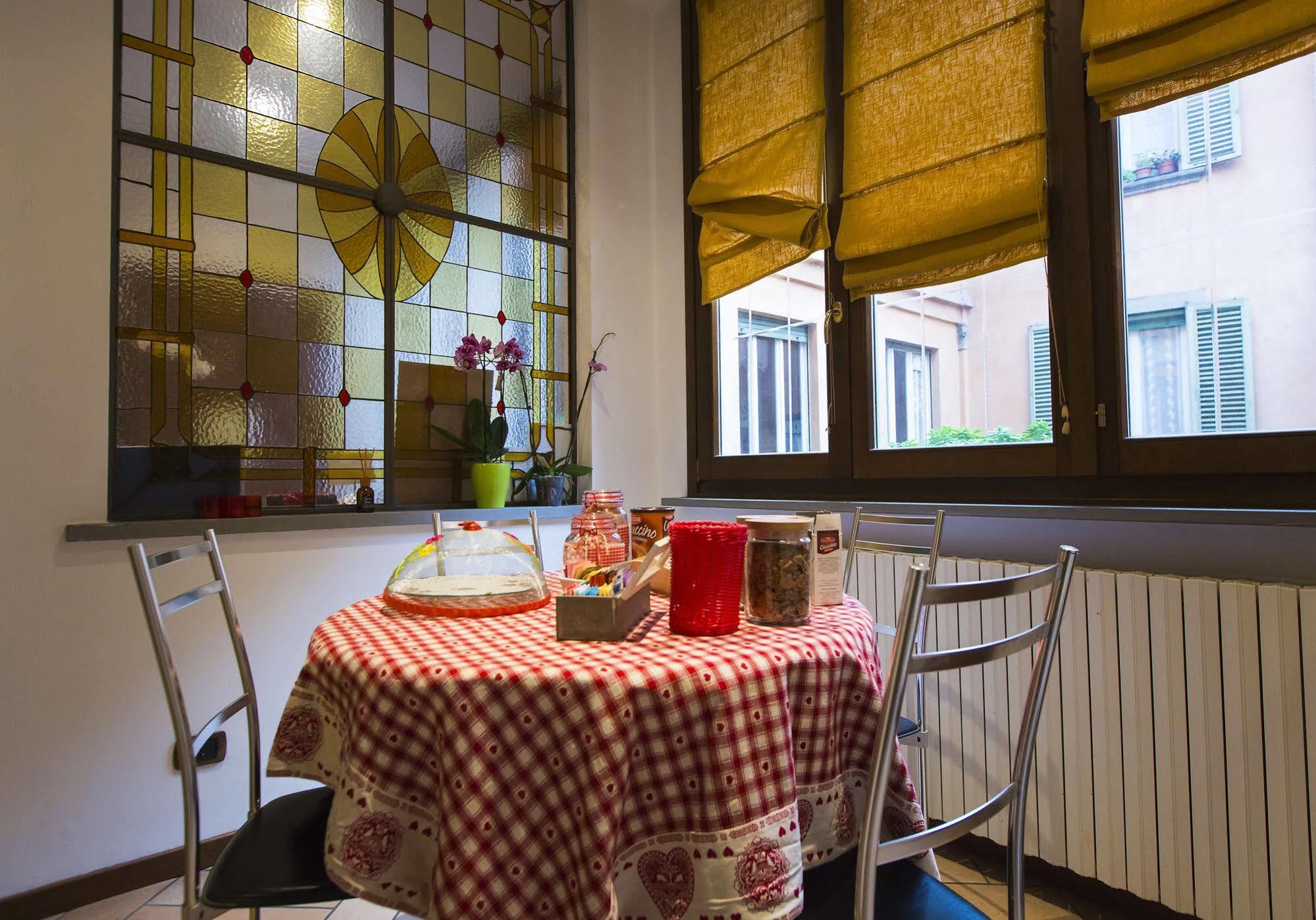 La Rosa Scarlatta Apartment Бергамо Екстериор снимка